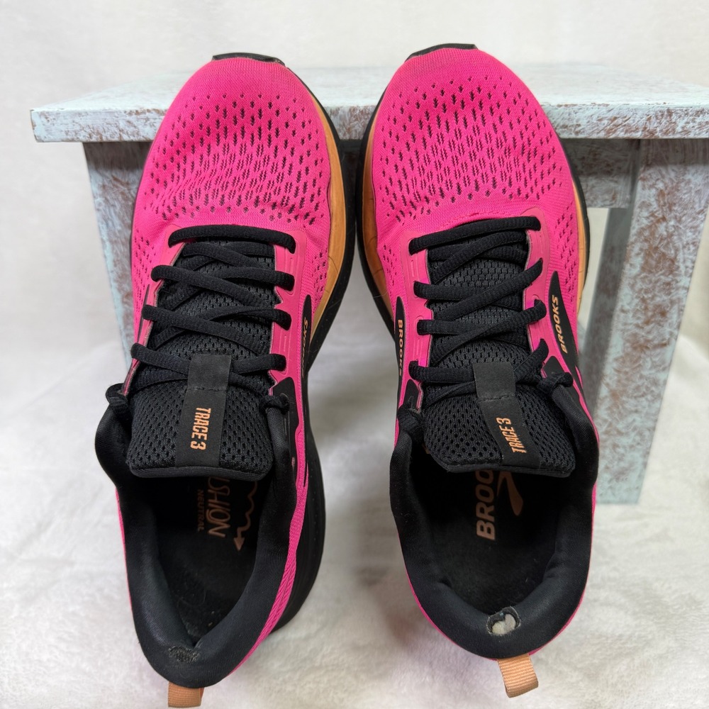 Brooks Trace 3 Running Shoes Size 8.5 Pink Glo Black Animal Print 1204011B694 - Picture 5 of 8